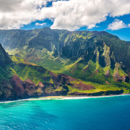 Flights to Hawaii from $180 round-trip